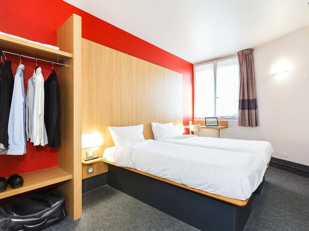 B&B Hotel Orly Rungis Aeroport 2 Etoiles מראה חיצוני תמונה