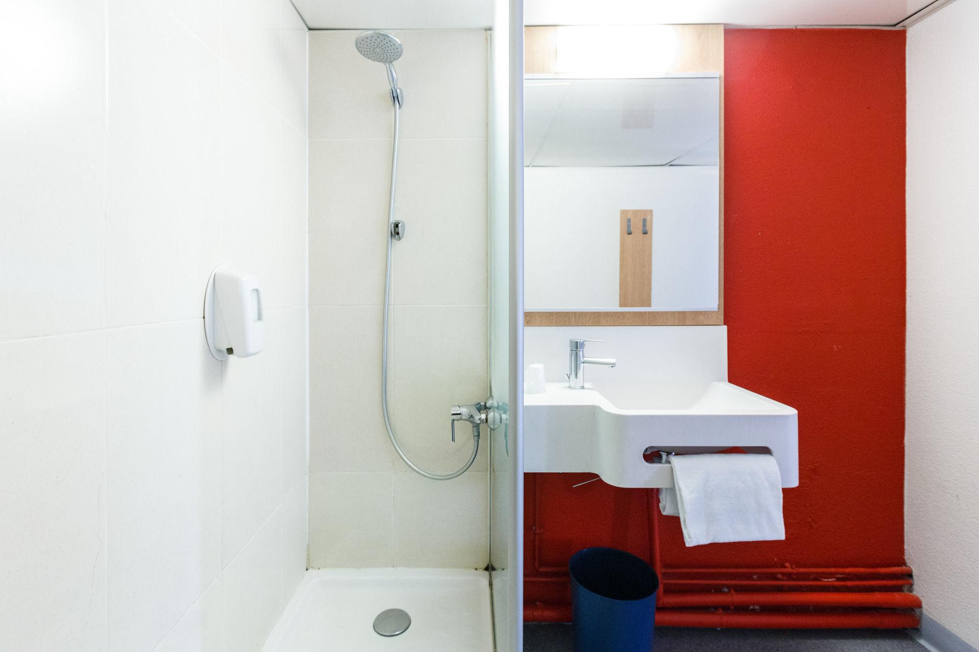 B&B Hotel Orly Rungis Aeroport 2 Etoiles מראה חיצוני תמונה